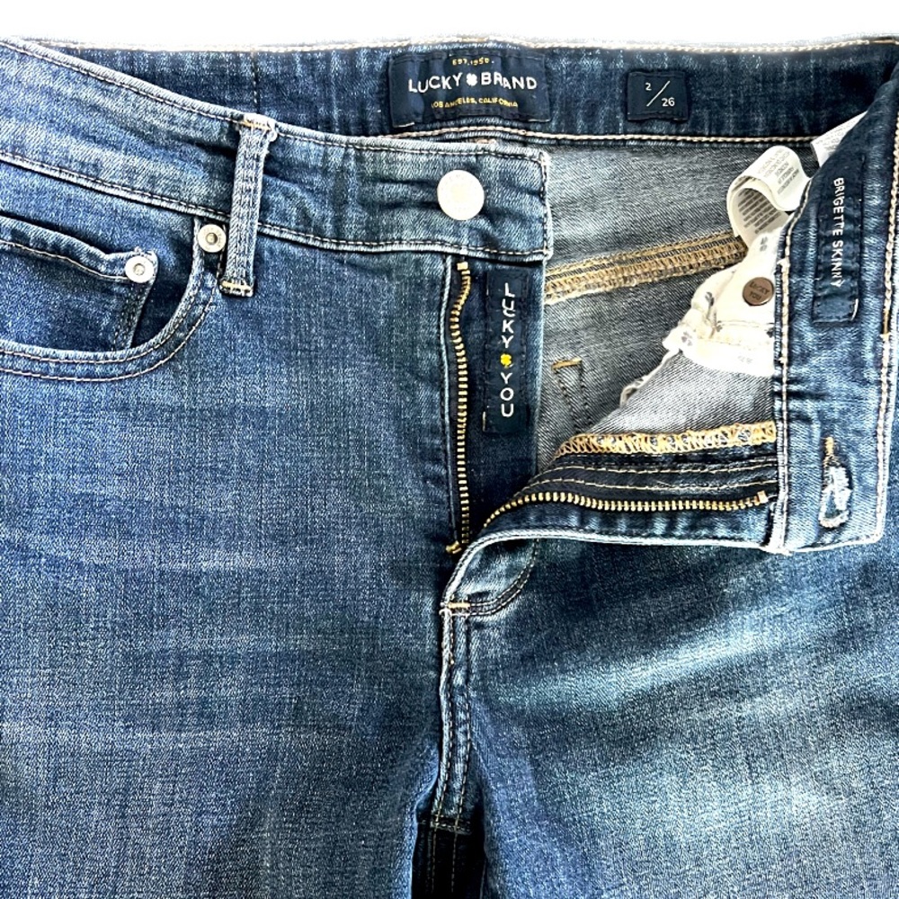 Lucky Brand High Rise Skinny Jeans - Picture 3 of 4